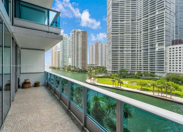 Property at 200 Biscayne Boulevard Way #506, Miami, FL 33131, 2 beds, 2.5 baths