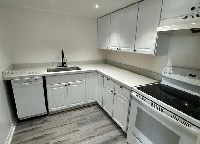Photo of 1740 NW N River Dr #416, Miami, FL 33125