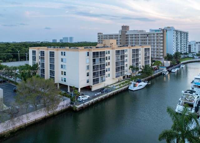 Property at 2935 NE 163rd St Unit 4B, North Miami Beach, FL 33160, 1 bed, 1.5 baths