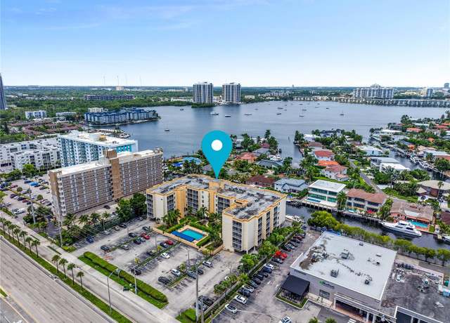 Property at 2935 NE 163rd St Unit 4B, North Miami Beach, FL 33160, 1 bed, 1.5 baths