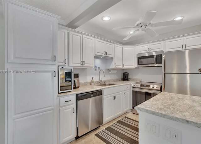 Property at 310 Durham I #310, Deerfield Beach, FL 33442, 1 bed, 1.5 baths