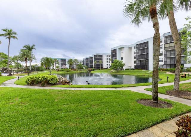 Property at 3490 N Key Dr #106, Fort Myers, FL 33903, 2 beds, 2 baths