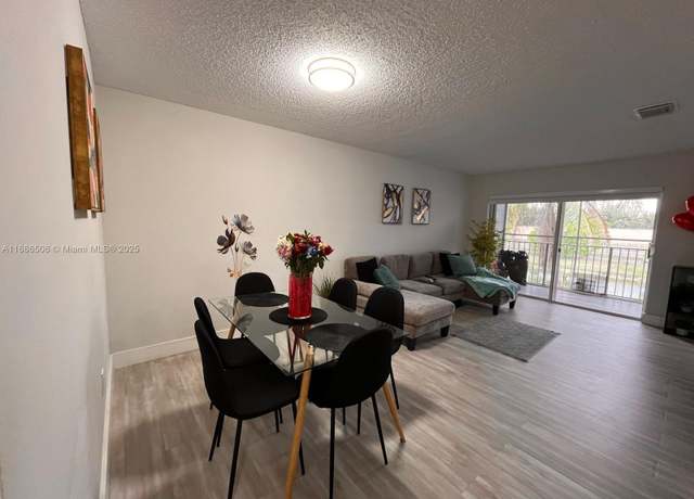 Property at 4736 NW 114th Ave #205, Doral, FL 33178, 3 beds, 2 baths
