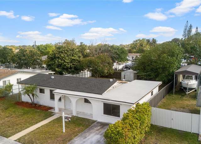 Property at 11532 SW 136th Ter, Miami, FL 33176, 4 beds, 2 baths