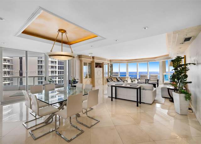 Property at 21150 Point Pl #2106, Aventura, FL 33180, 3 beds, 3 baths