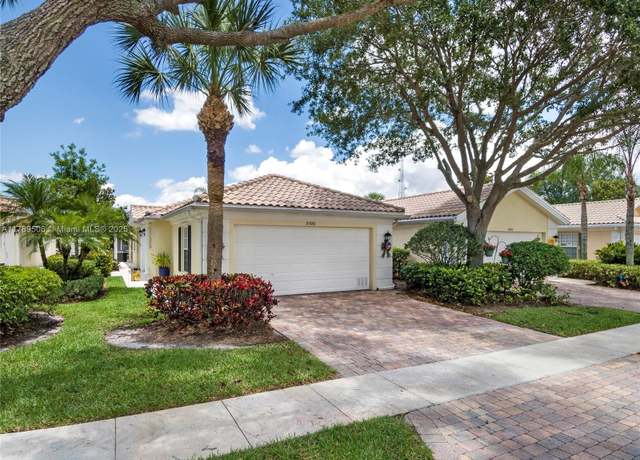 Property at 8199 Saint Johns Ct, Wellington, FL 33414, 2 beds, 2 baths