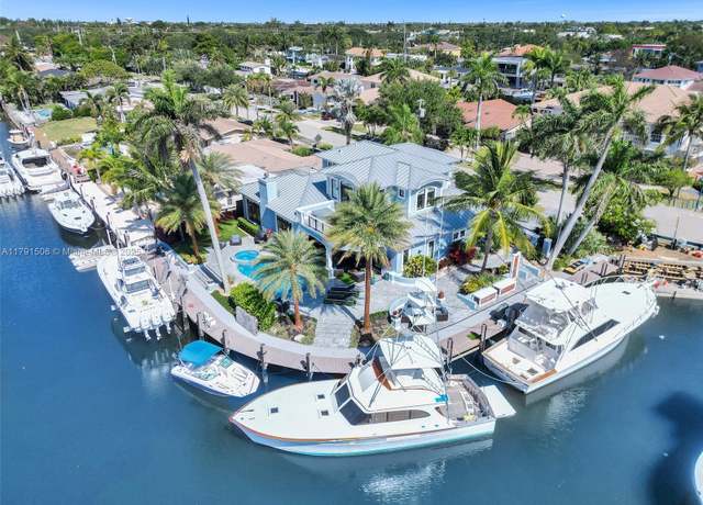Property at 2340 NE 48th St, Lighthouse Point, FL 33064, 4 beds, 3.5 baths