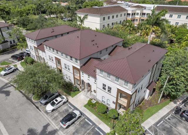 Property at 4445 SW 160th Ave #102, Miramar, FL 33027, 3 beds, 2 baths