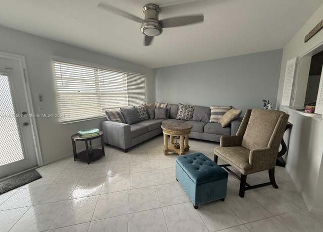 Property at 313 Southampton A #313, West Palm Beach, FL 33417, 1 bed, 1.5 baths
