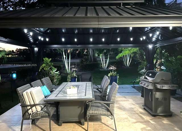 Property at 20246 NE 34th Ct #46, Aventura, FL 33180, 3 beds, 3 baths