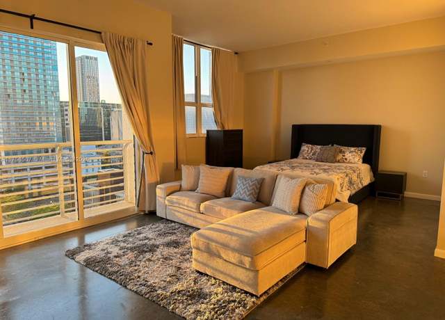 Property at 133 NE 2nd Ave #1417, Miami, FL 33132, 1 bed, 1 bath