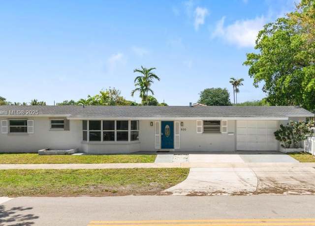 Property at 820 W Chaminade Dr, Hollywood, FL 33021, 4 beds, 2 baths