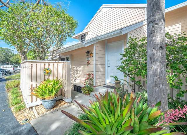 Property at 2133 Champions Way, North Lauderdale, FL 33068, 2 beds, 2 baths