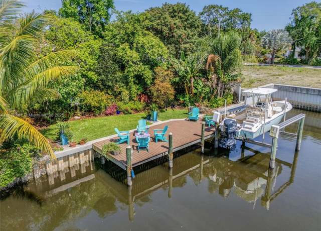 Property at 12831 Inshore Dr, Palm Beach Gardens, FL 33410, 3 beds, 3 baths