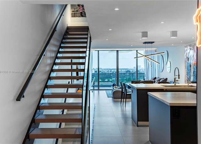 Property at 2950 NE 188th St #507, Aventura, FL 33180, 3 beds, 3.5 baths