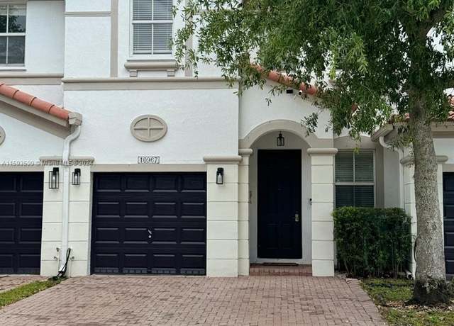 Property at 10967 NW 79th St #10967, Doral, FL 33178, 4 beds, 2.5 baths