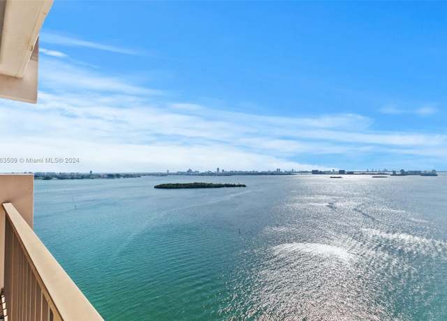Property at 1800 NE 114th St #2204, Miami, FL 33181, 1 bed, 3 baths