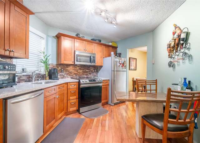Property at 6755 W Broward Blvd #209, Plantation, FL 33317, 2 beds, 2 baths