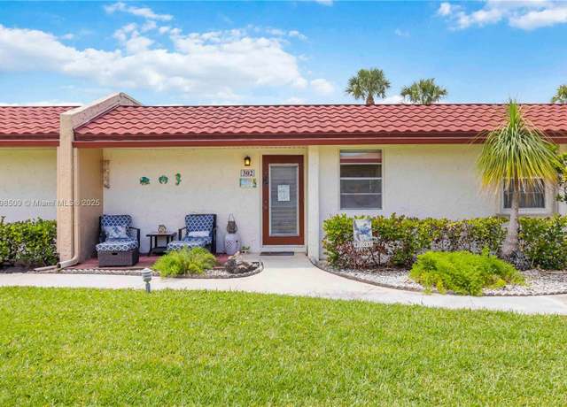Property at 302 Lake Evelyn Dr, West Palm Beach, FL 33411, 1 bed, 1.5 baths