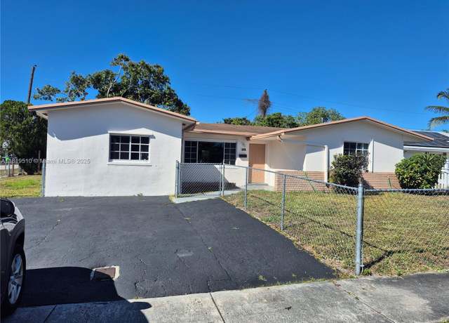 Property at 5991 NW 16th St, Sunrise, FL 33313, 5 beds, 3 baths