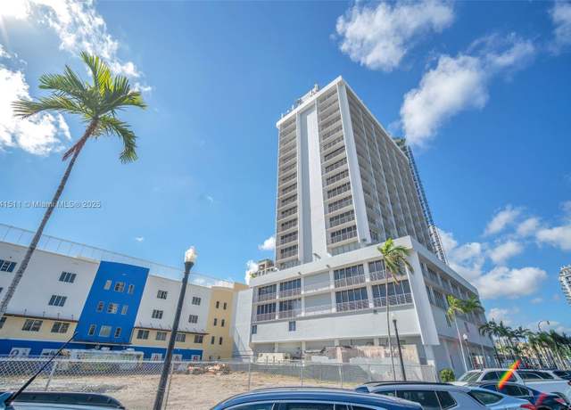 Property at 1720 Harrison St Unit 15E, Hollywood, FL 33020, 1 bed, 1 bath