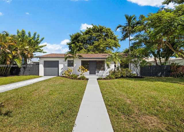 Property at 1635 Liberty St, Hollywood, FL 33020, 3 beds, 2 baths