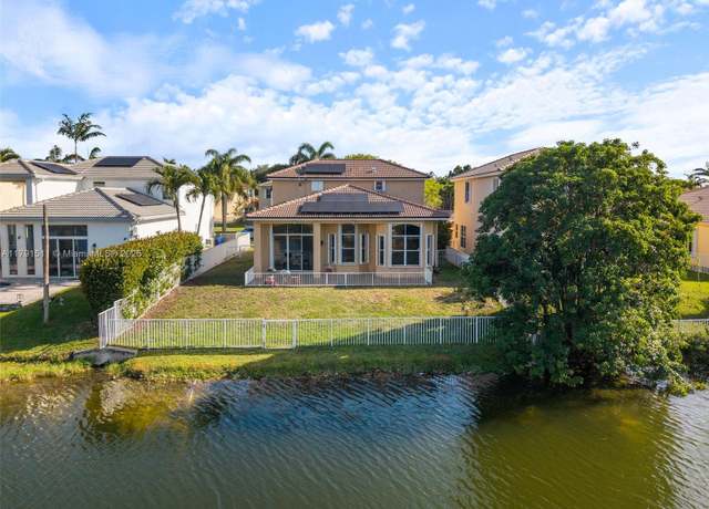 Property at 13119 SW 29th St, Miramar, FL 33027, 4 beds, 2.5 baths