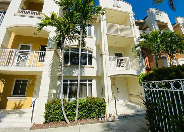 Property at 18427 NE 28th Ave, Aventura, FL 33160, 2 beds, 2.5 baths