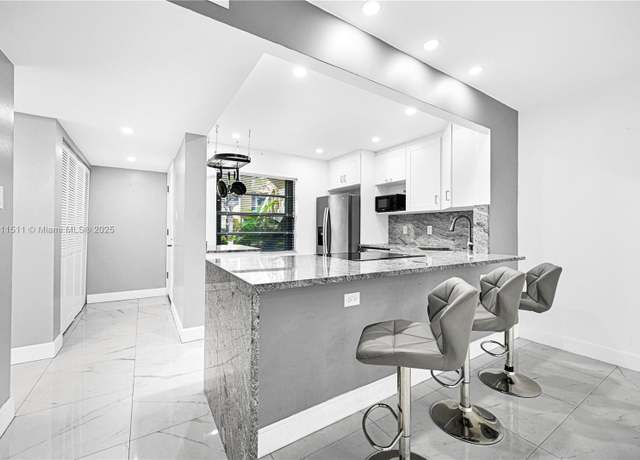 Property at 132 S Cypress Rd #518, Pompano Beach, FL 33060, 2 beds, 2 baths