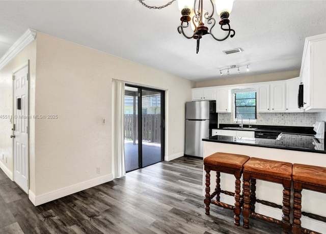 Property at 2560 NW 99th Ave, Coral Springs, FL 33065, 3 beds, 2.5 baths