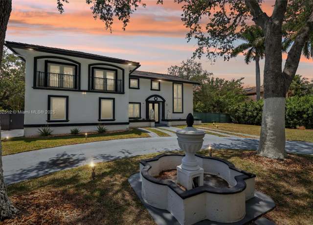 Property at 7830 SW 120th St, Pinecrest, FL 33156, 6 beds, 7.5 baths