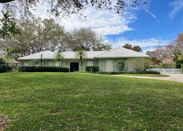 Property at 18248 SE Cassia Ln, Jupiter, FL 33469, 3 beds, 3 baths