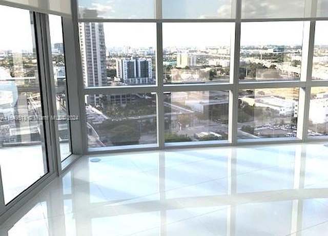 Property at 851 NE 1st Ave #2110, Miami, FL 33132, 1 bed, 2 baths