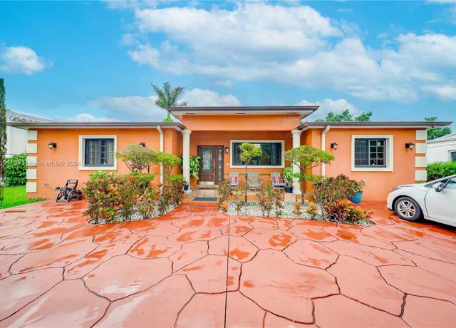 Property at 348 NE 118th St, Miami, FL 33161, 4 beds, 3.5 baths