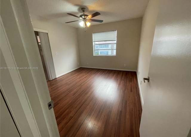 Property at 413 Saxony I #413, Delray Beach, FL 33446, 2 beds, 2 baths