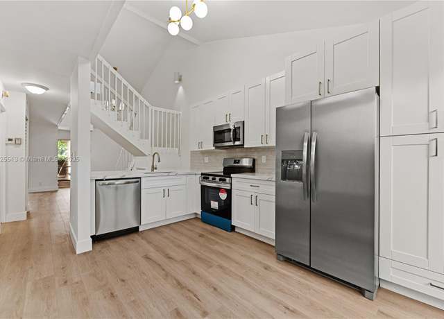 Property at 7720 NW 79th Ave Unit B6, Tamarac, FL 33321, 3 beds, 3 baths