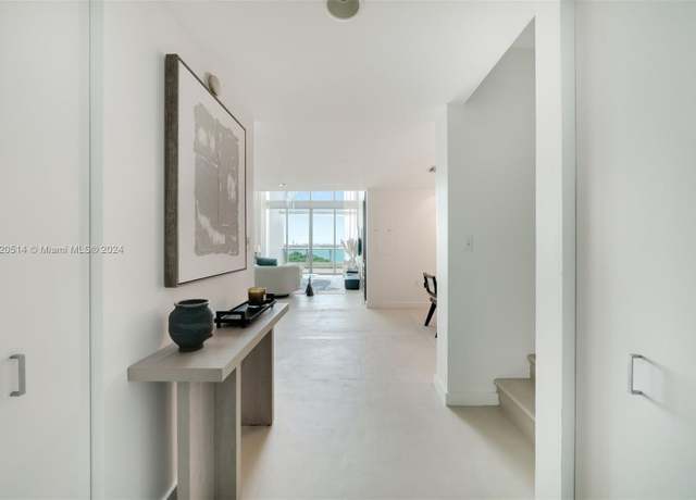 Property at 900 Biscayne Blvd #905, Miami, FL 33132, 3 beds, 3 baths