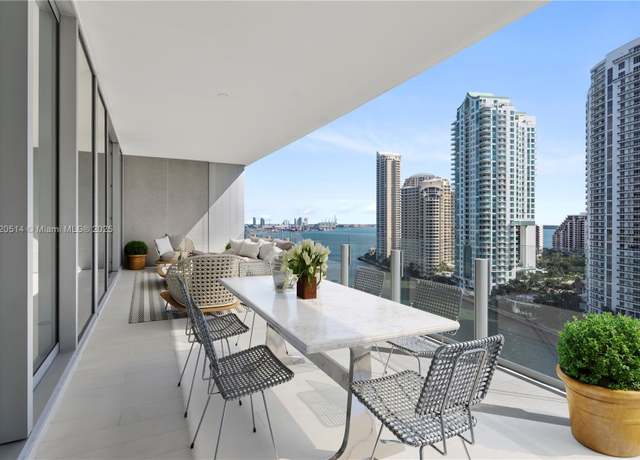 Property at 300 Biscayne Blvd Way #1602, Miami, FL 33131, 3 beds, 3.5 baths