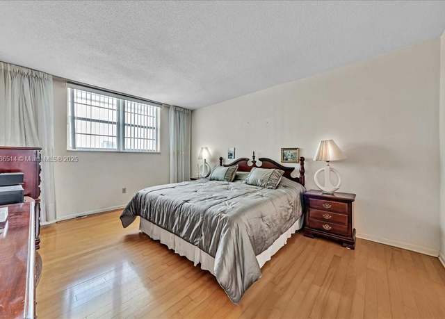 Property at 2710 S Ocean Dr #402, Hollywood, FL 33019, 1 bed, 1 bath