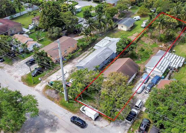 Property at 8980 NW 5th Ave, El Portal, FL 33150, 2 beds, 1 bath