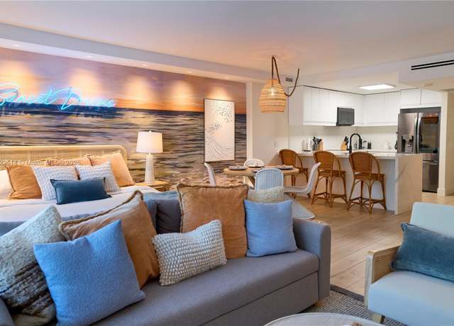 Property at 2301 Collins Ave #329, Miami Beach, FL 33139, 1 bath