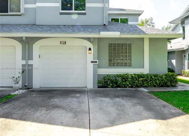 Property at 6061 Old Court Rd #208, Boca Raton, FL 33433, 3 beds, 2.5 baths