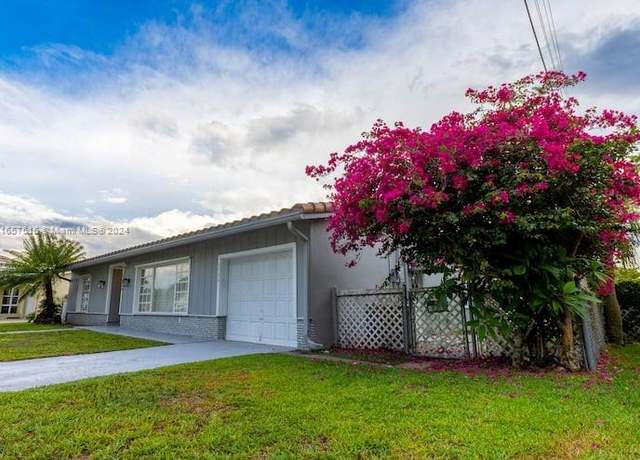 Property at 6466 NW 20th St, Margate, FL 33063, 4 beds, 3 baths