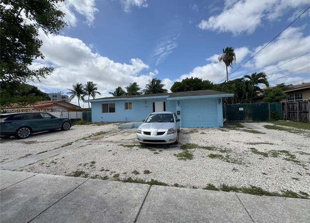 Property at 490 W 53rd St, Hialeah, FL 33012, 4 beds, 3 baths