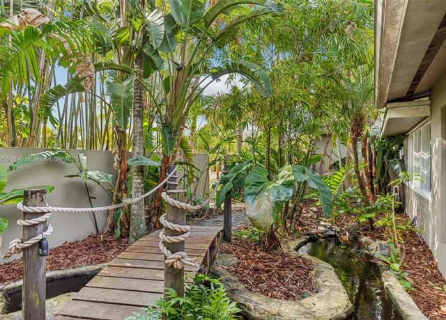 Property at 109 NE 26th Dr, Wilton Manors, FL 33334, 3 beds, 2 baths