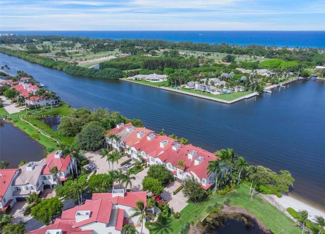 Property at 1495 Estuary Trl, Delray Beach, FL 33483, 3 beds, 3.5 baths