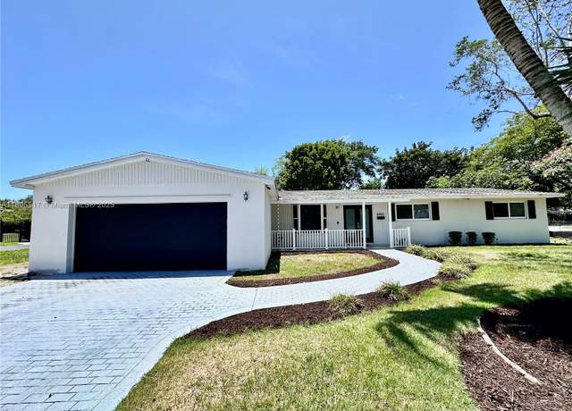 Property at 8890 SW 155th Ter, Palmetto Bay, FL 33157, 3 beds, 2 baths