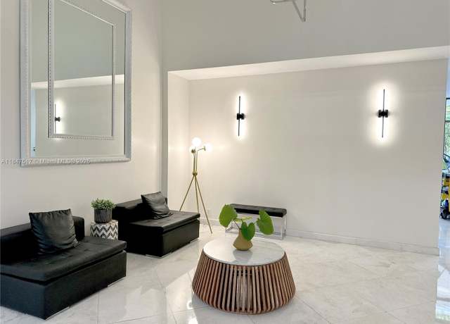 Property at 2780 NE 183rd St #717, Aventura, FL 33160, 2 beds, 2 baths