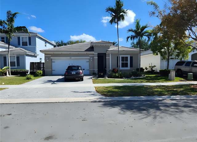 Property at 3348 NE 1st St, Homestead, FL 33033, 4 beds, 3 baths