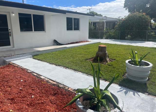 Property at 4787 E 8th Ct, Hialeah, FL 33013, 3 beds, 2 baths